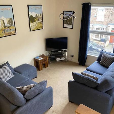 Park Crescent Apartment Йорк Экстерьер фото